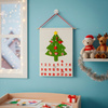 Kalendarz świąteczny, adwentowy na ścianę z zawieszkami 72 cm multikolor