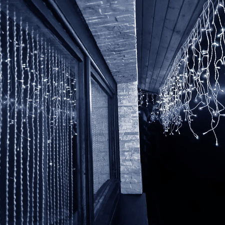 Kurtyna świetlna 1500 led girlanda, lampki wewnętrzno-zewnętrzne sople zimny biały