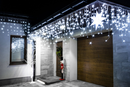 Kurtyna świetlna 1000 led girlanda, lampki wewnętrzno-zewnętrzne sople zimny biały