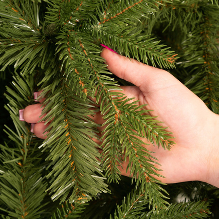 Świerk himalajski, choinka sztuczna PE 240 cm Royal Trees premium drzewko świąteczne jak żywe